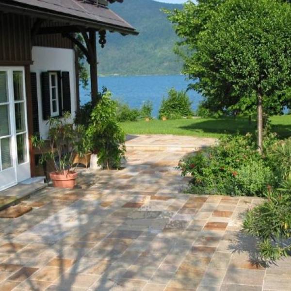 Rustic Travertine Pavers